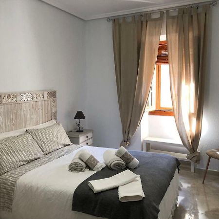 Apartamento Sc Victoria Caces Eksteriør bilde